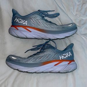 Hoka Clifton 8: Women